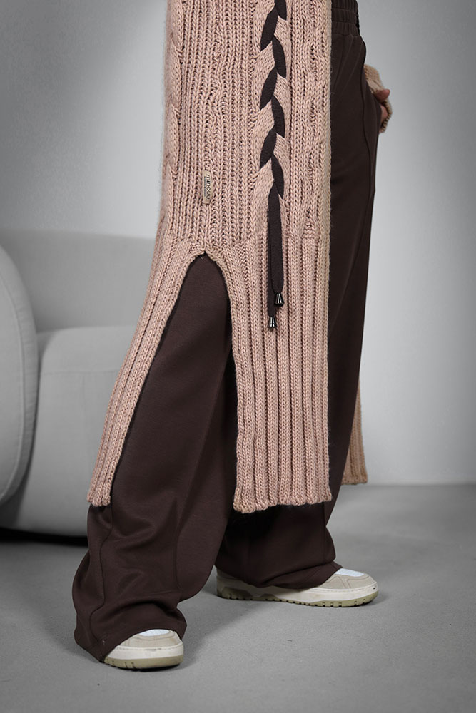 Długi pleciony kardigan damski